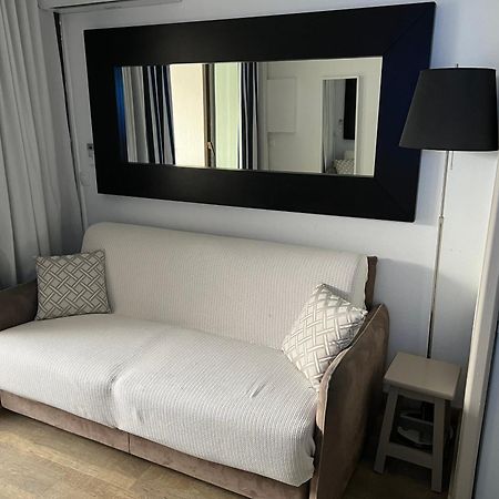Appartement Bord De Mer Residence L'Ange Gardien วีลล์ฟรองซ์-ซูร์-แมร์ ภายนอก รูปภาพ